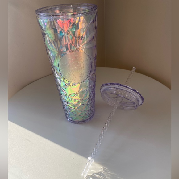 STARBUCKS 2023 Holiday Iridescent Winter White Cold Cup Tumbler, Venti 24oz. - Picture 11 of 12
